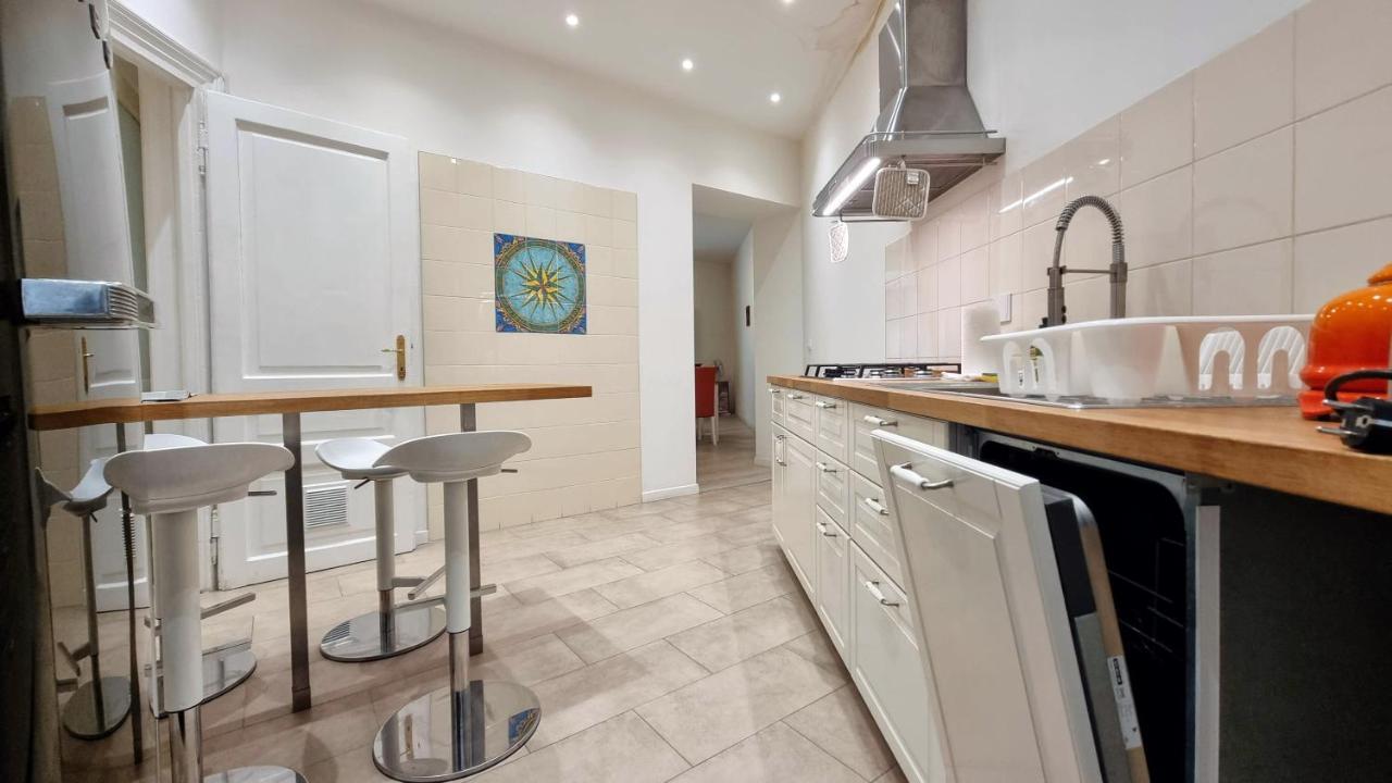 La Casa Dei Leoni Appartement Triëst Buitenkant foto