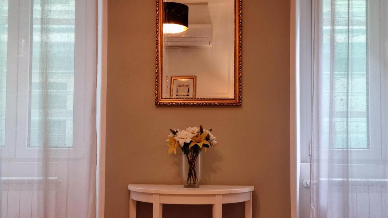 La Casa Dei Leoni Appartement Triëst Buitenkant foto