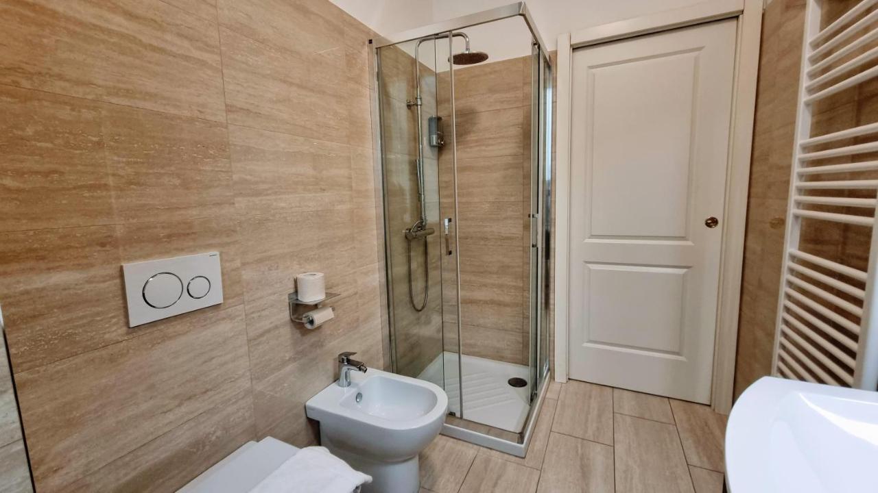 La Casa Dei Leoni Appartement Triëst Buitenkant foto